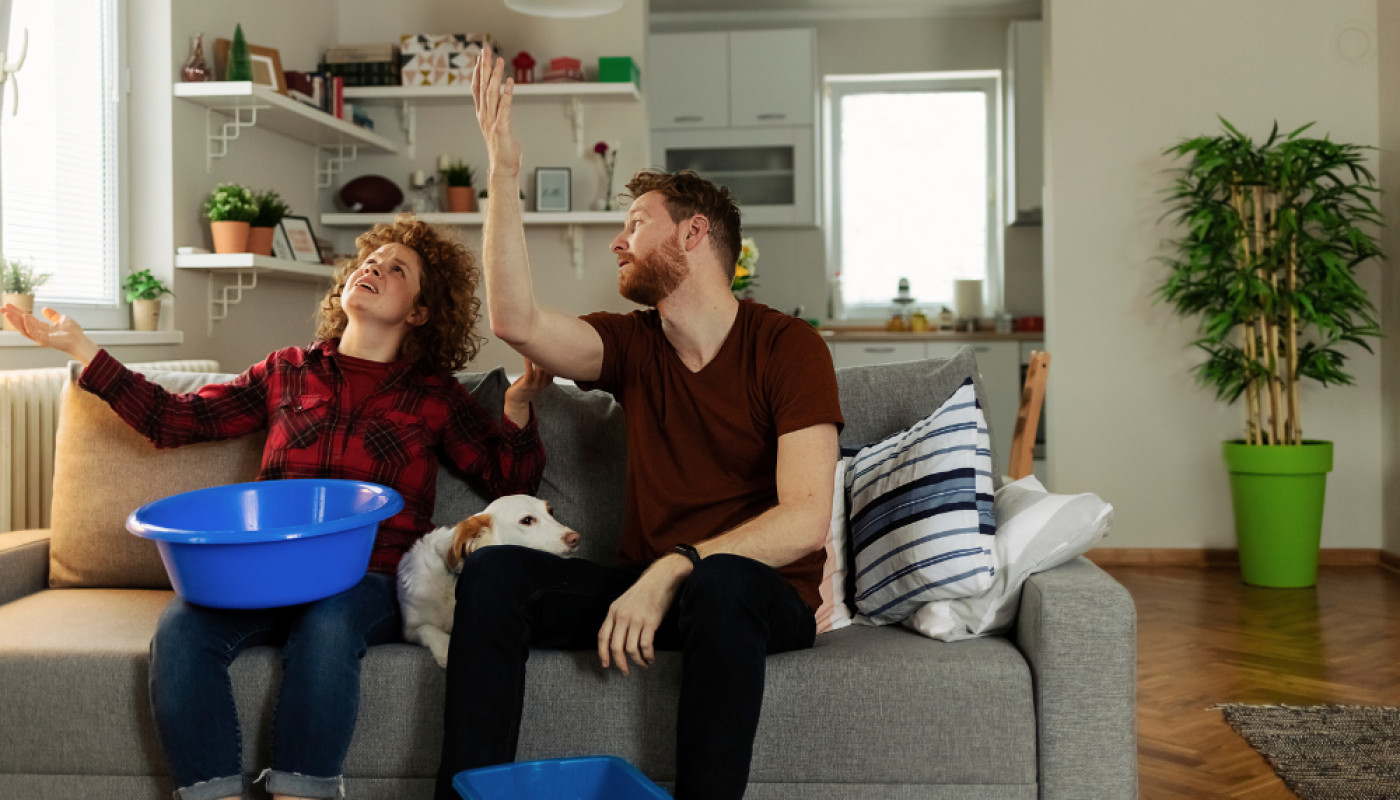 Pour une intervention rapide sur une fuite de toiture, contactez Reno Gironde !